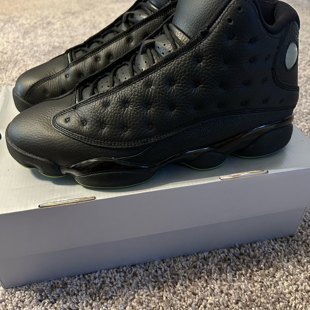 Air Jordan 13 Retro “Altitude” Black & Green Sneakers
